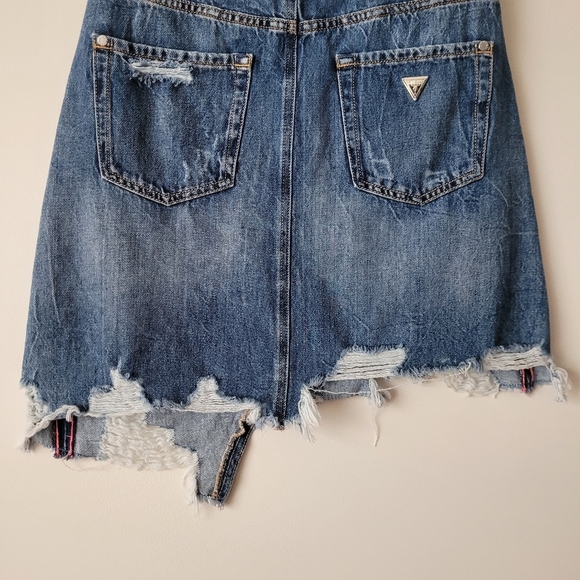 GUESS Denim Skirt Distressed Asymmetric Raw Hem Size 27 - Picture 10 of 15